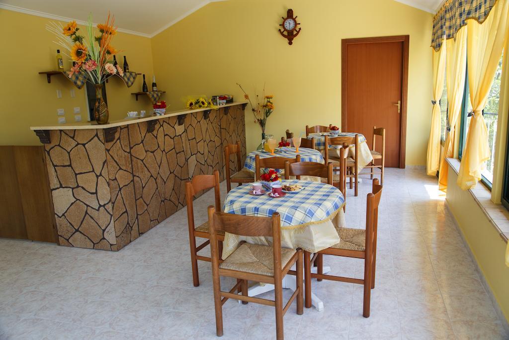 Casa Vacanze Alcantara Gaggi Екстериор снимка