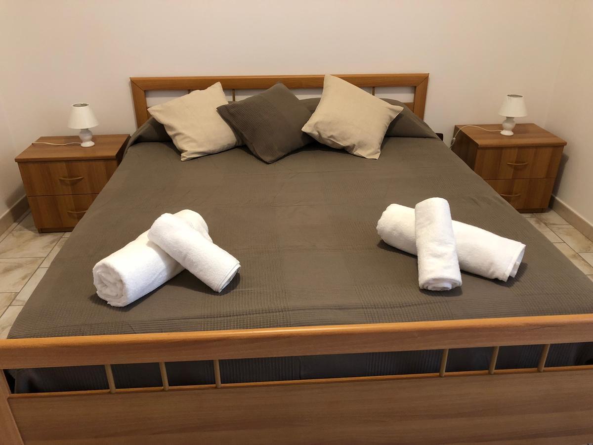 Casa Vacanze Alcantara Gaggi Екстериор снимка