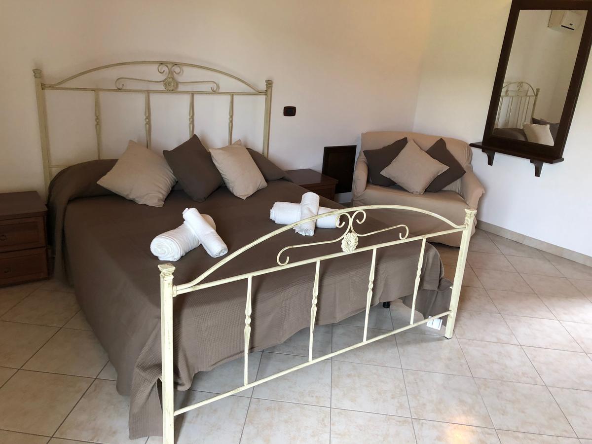 Casa Vacanze Alcantara Gaggi Екстериор снимка