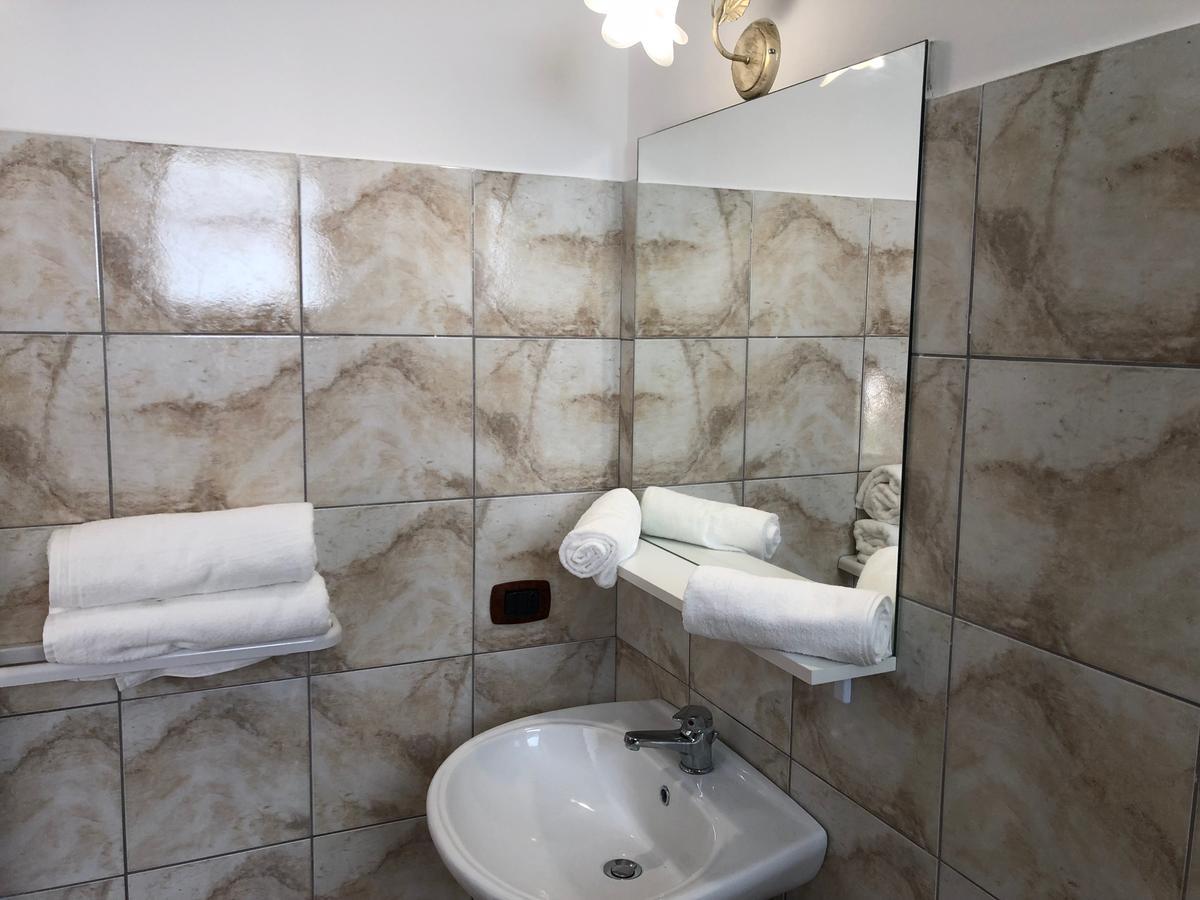Casa Vacanze Alcantara Gaggi Екстериор снимка